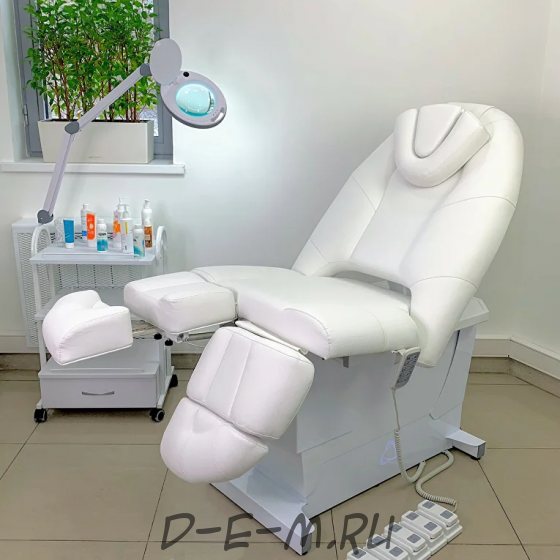 Электрическое педикюрно-косметологическое кресло АтисМед "Гранд" с РУ Минздрава, 1 мотор