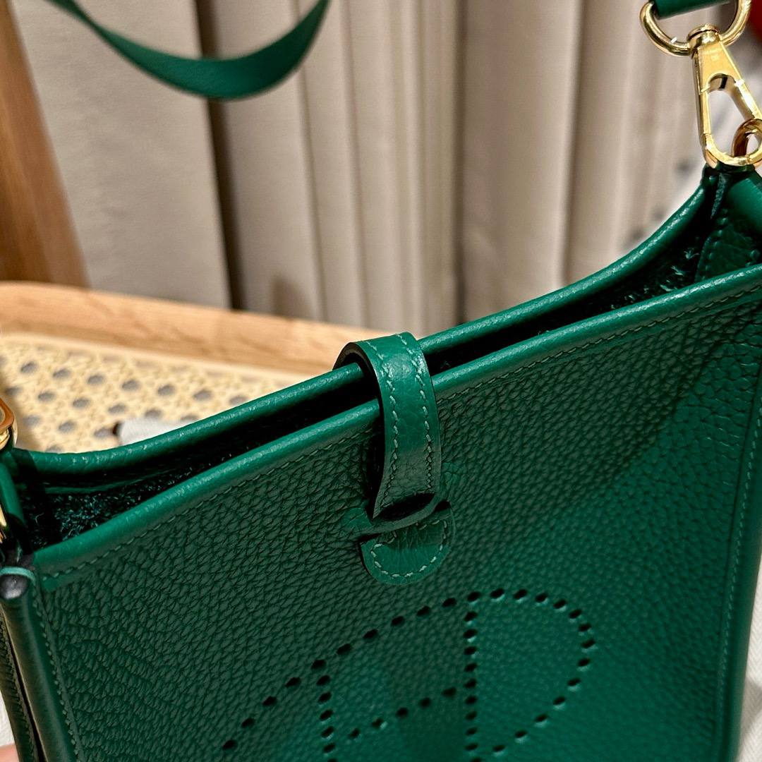 Hermes Evelyne Mini 19*17*5.5 cm