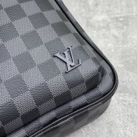 Сумка кобура Louis Vuitton