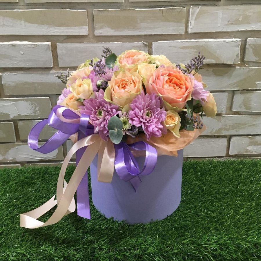 Коробка с розами гравити