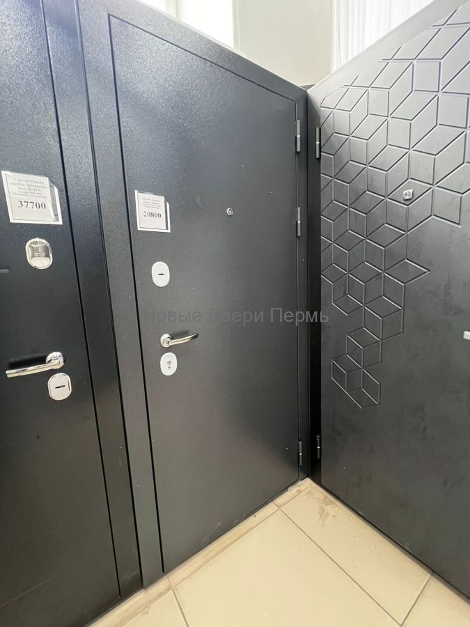 Гранд Про YD-2 Букле графит/Velluto Bianco Дверь входная