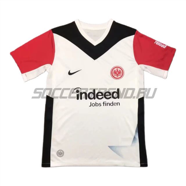 Домашняя форма Eintracht Frankfurt  24/25