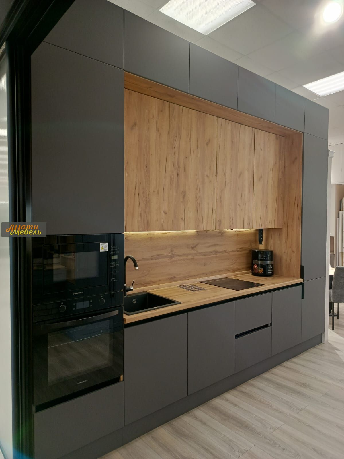 кухонный гарнитур за 177000 ₽