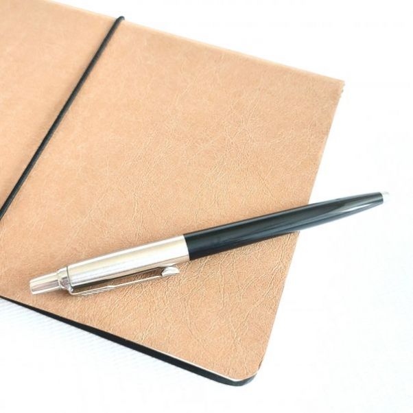 Ручка Parker Jotter Recycled черная