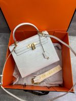 Сумка HERMES KELLY Crocodile 28 см золото