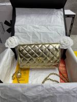 Сумка CHANEL WOC