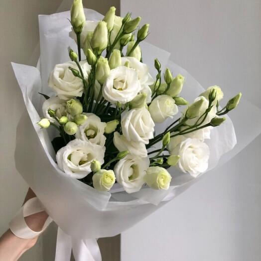 Букет из эустомы