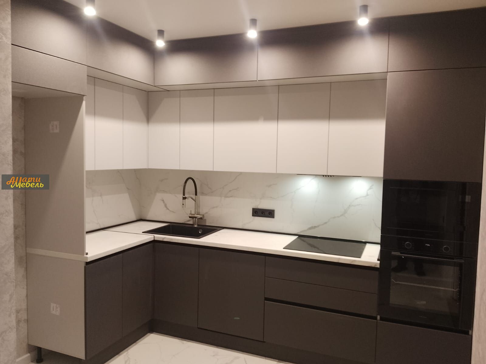 Кухонный гарнитур за 0 ₽