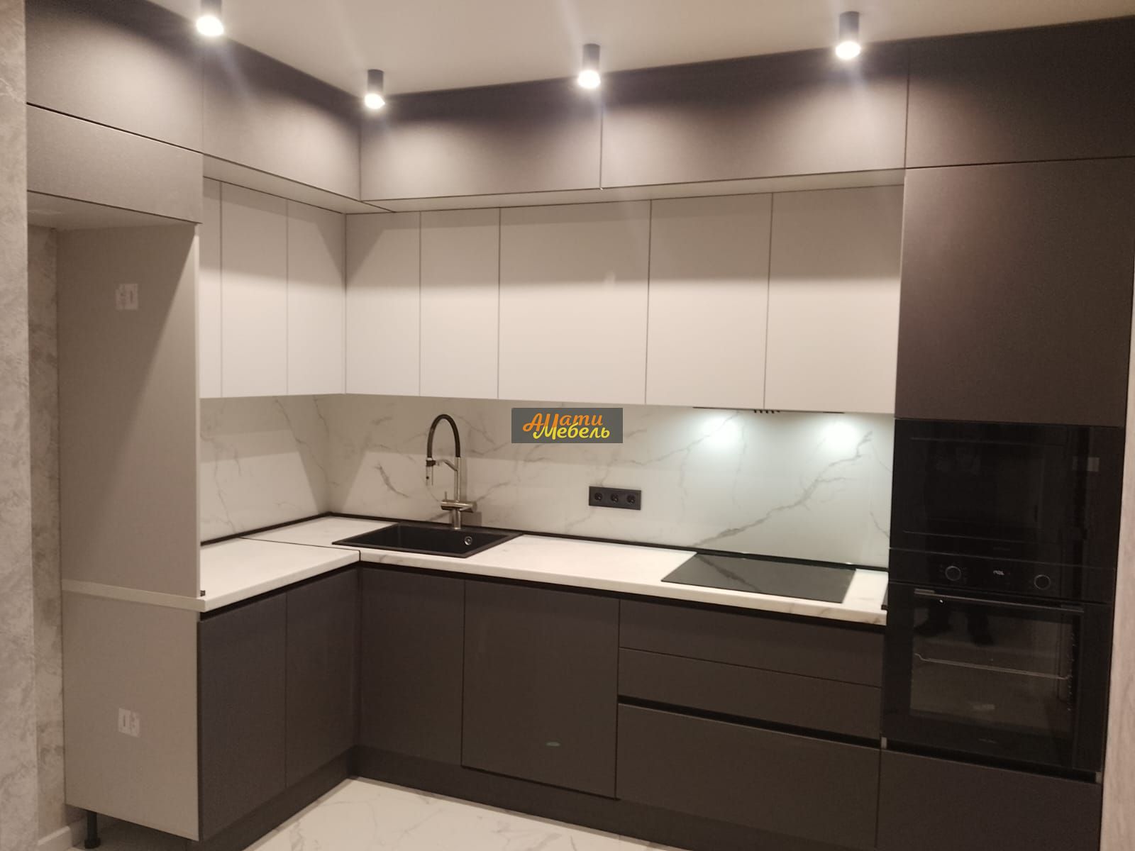 Кухонный гарнитур