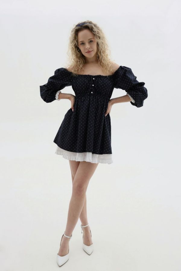 Платье Babydoll в горошек с кружевом