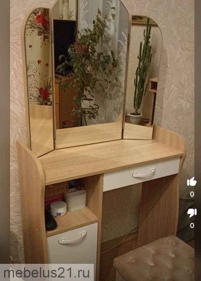Стол туалетный София Т1