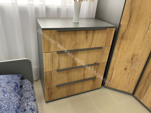 Комод с 4 ящиками "Стил"