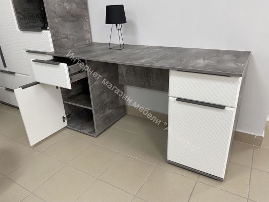 Стол письменный 2-х тумбовый "Лео 2"