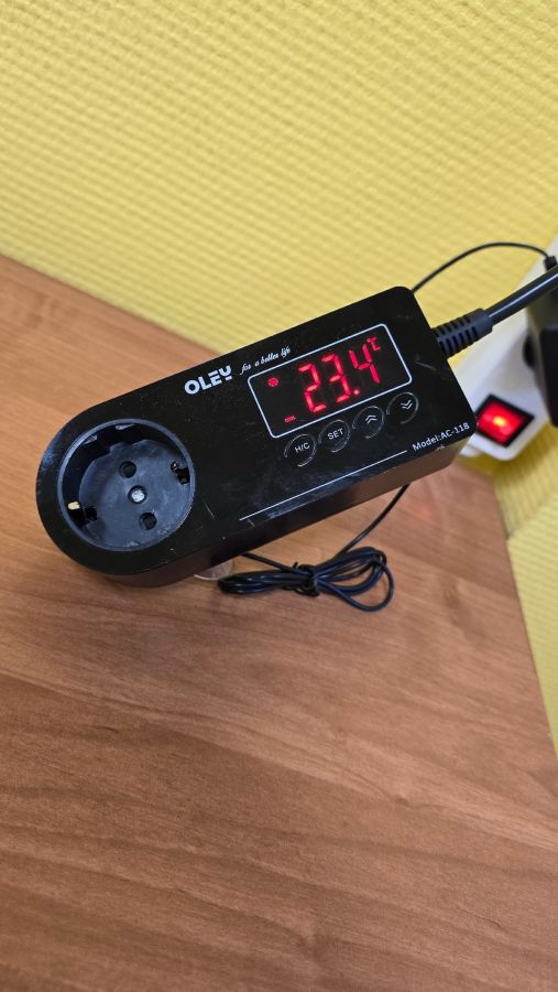 УЦЕНКА Терморегулятор розеточный Ringder OLEY AC-118 10A УЦЕНКА