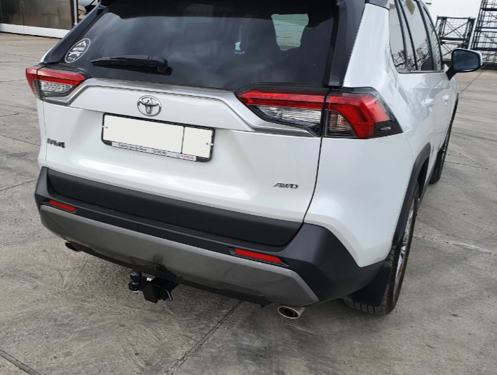 Фаркоп "Уникар" Toyota RAV-4 V поколение (шар Е)