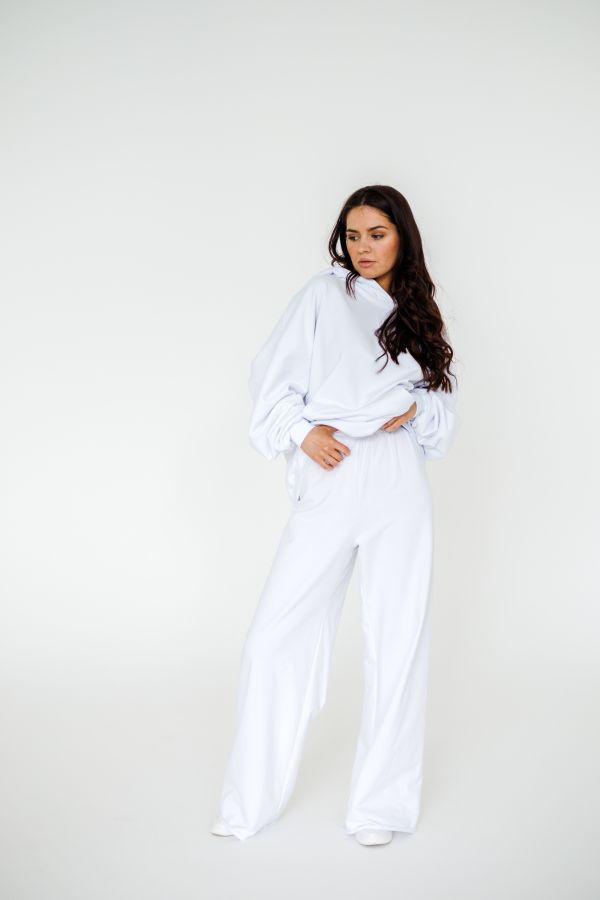 Брюки оверсайз белые