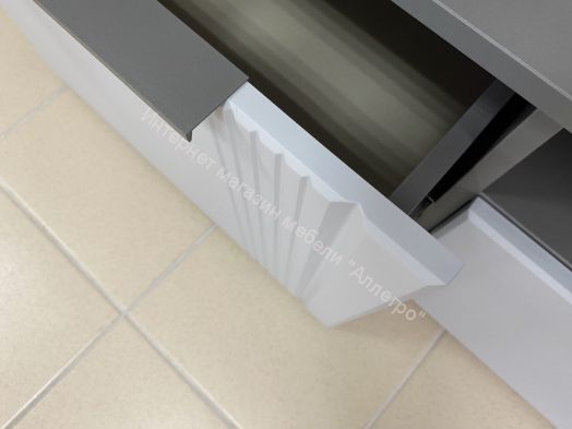 Пенал (надстройка) "Вита"