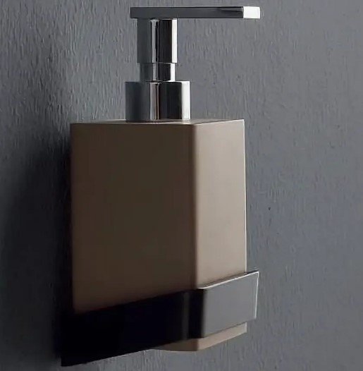 Изображение Дозатор для жидкого мыла Bertocci FLY 14915310000