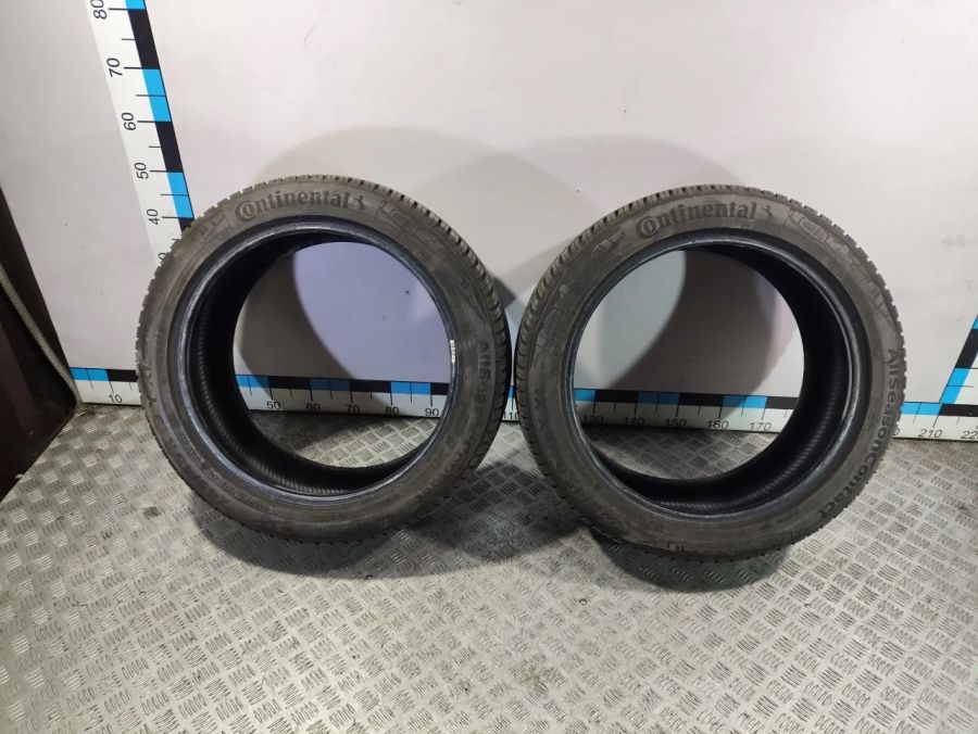 BY5C00530865 Б/у 1388928 Шина всесезонная Continental AllSeasonContact 245/45 R19 102Y XL Комплект 2шт